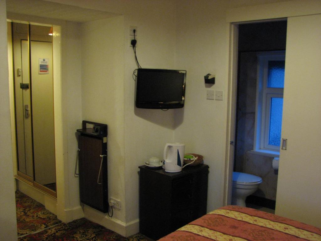 Lancaster Hotel 오반 객실 사진