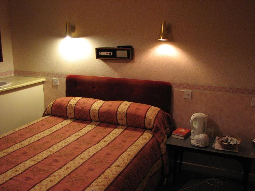 Lancaster Hotel 오반 객실 사진